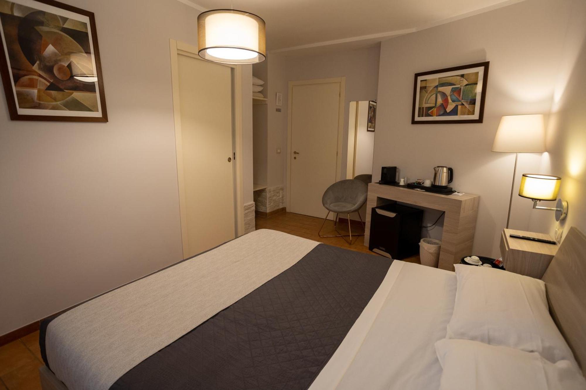 Helios Assisi Hotel Екстериор снимка